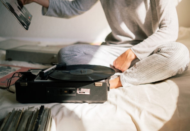 3 pratos (tapetes ou slipmats) de vinil antiestáticos bons e baratos
