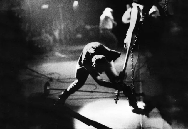 London Calling – The Clash: A revolução punk que gira melhor no vinil